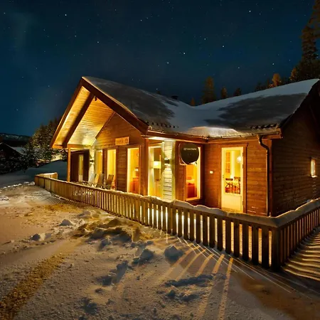 Solstrale 6p Semesteranläggning (resort) *